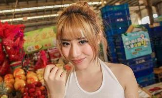 AISS爱丝(黄金版) - 阳光下的亚美依：天台写真集，全是好气氛！