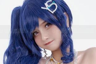 Azami的虞美人女仆写真：每一张都是心动的瞬间！