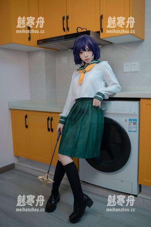 自拍也能当艺术？Bangni邦尼奶牛写真集告诉你什么才是奇妙的资源！