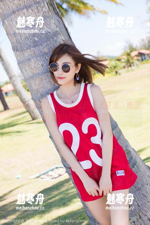 IMiss爱蜜社 - 当美足遇上无圣光，陈赞之的美图好像有点意思？