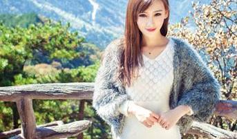 IMiss爱蜜社 - 雪儿Cier与灰丝的对话：无圣光下的瞬间，图片带来的感悟