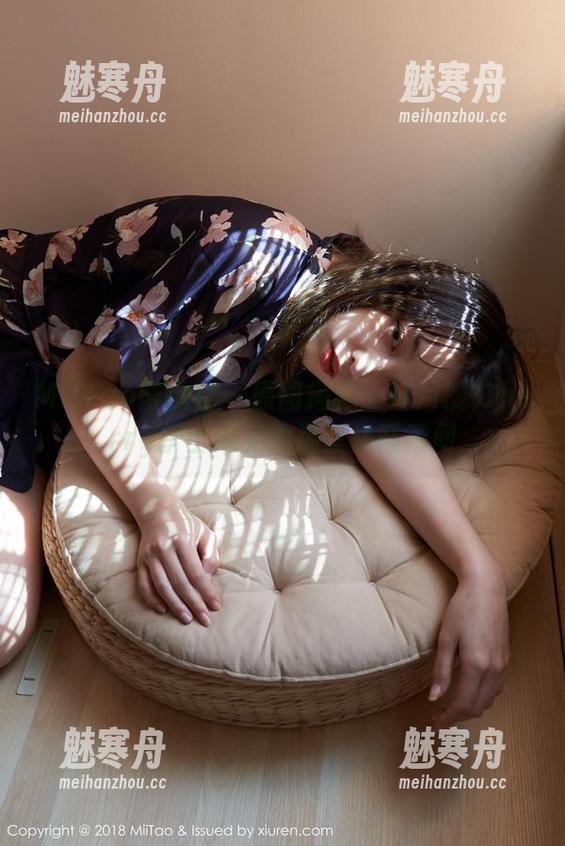 MiiTao蜜桃社 - 原图揭秘：绯月樱-Cherry护士遇见的那些怪诞瞬间