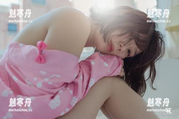 迷失在MyuA(뮤아)的秘密之中，下载图片前先准备好纸巾！