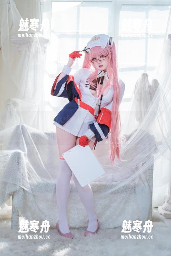 Lucy和Natsuko夏夏子：赛博朋克行走ing，原图都等你来下载，快点！