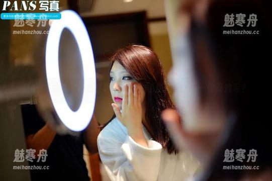 PANS写真-小彤 PANS写真 - 小彤红裙美照,附免费套图,万一你喜欢呢?