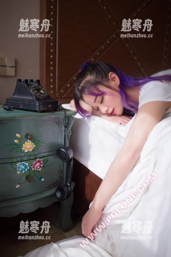PDL潘多拉 - 杨晨晨sugar的女友系列高清写真：光线太完美了，有点让人不敢直视啊！