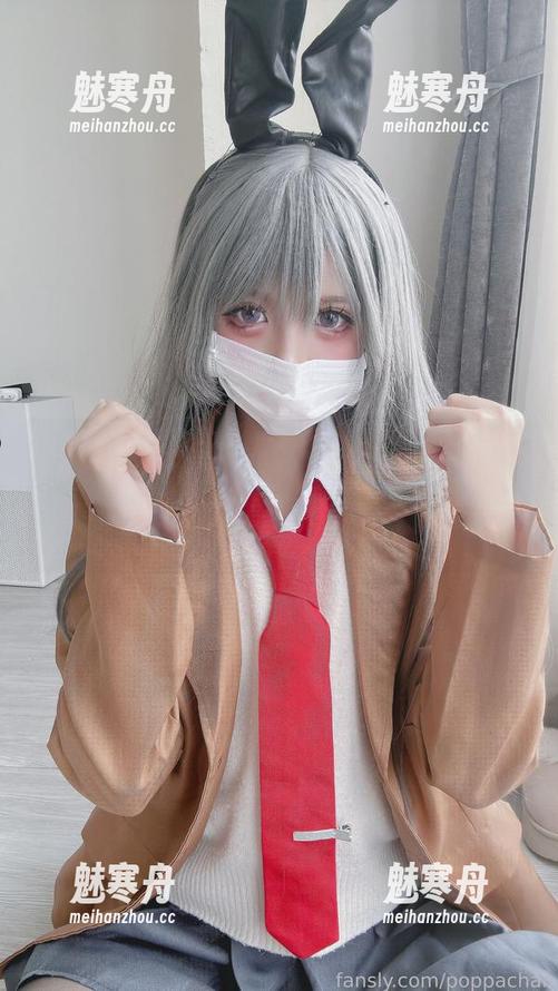 PoppaChan 圣诞神奇光环!PoppaChan合集里的‘贞德·AlterSantaLily’太让人心动了!