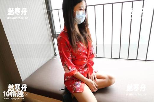 ROSI口罩 在ROSI的空姐制服套里,观看一种别样的优雅,作品一览无余