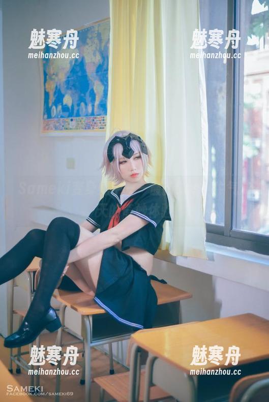 Sameki Sameki变身奶牛——最新Cos,牛气冲天的奇妙体验