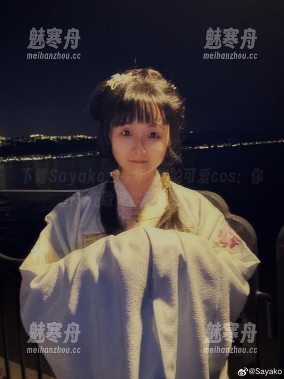 下载Sayako＿今年4岁的可爱cos：你还敢说你不心动？