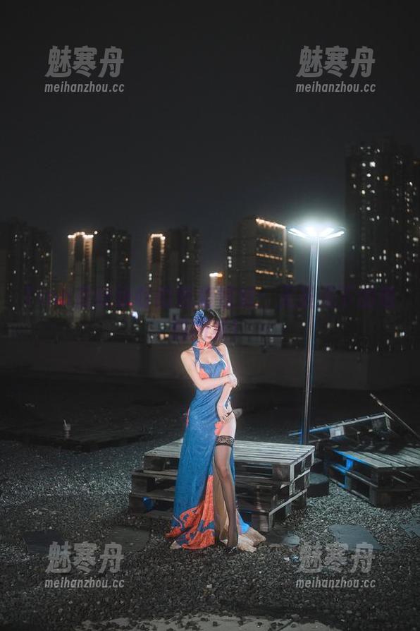 Tina很妖孽呀 Tina很妖孽呀的魅魔姐姐:无圣光下的诱惑图集!