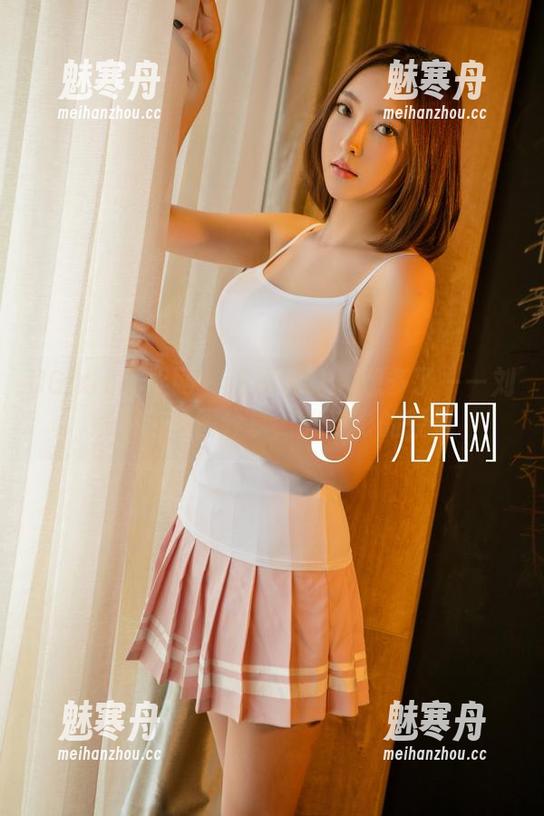 UGirls尤果网 - 透明得让人想多了——刘姗姗的原图分享，光与影的轻舞