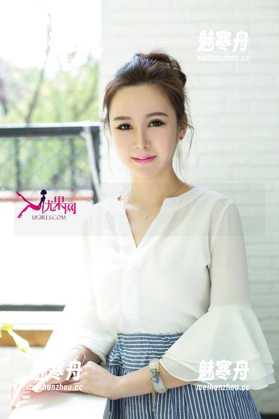 UGirls尤果网 - 当短裤遇上夏倪可ella，高清美图带来的颠覆感真是让人惊艳！