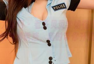 UGirls尤果网 - 看齐贝贝学姐在线：原图中的微妙诱惑，随时带你升级！