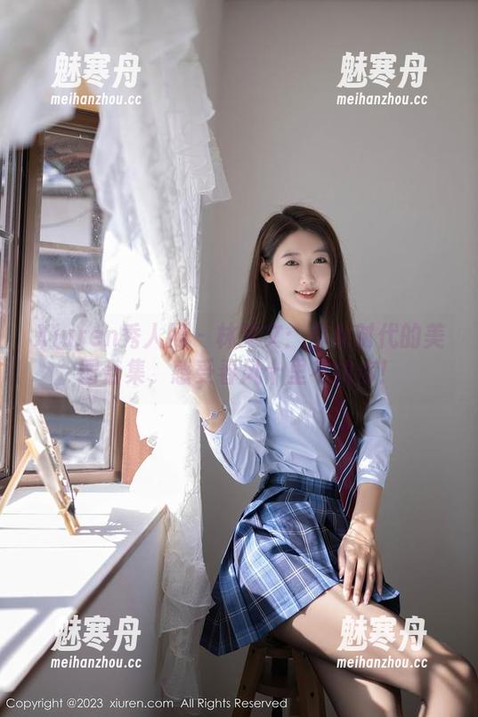 Xiuren秀人网 - 林文文：少女时代的美图合集，感受春风十里不如你！