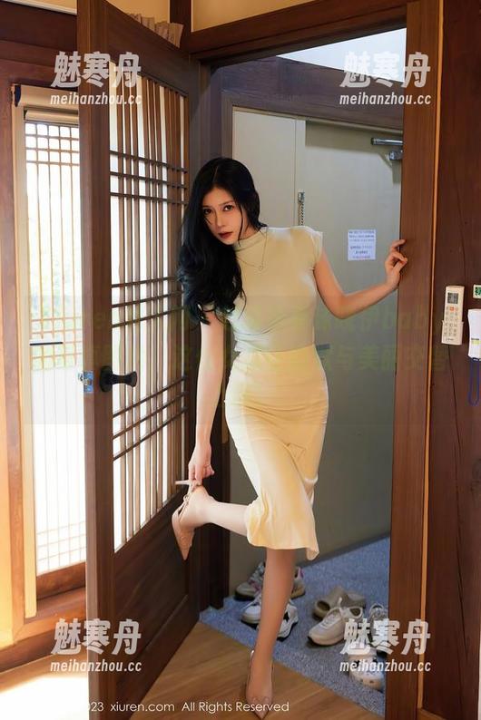 Xiuren秀人网-沫晓伊baby Xiuren秀人网 - 赶紧来看沫晓伊baby的写真图片:这位女孩让幽默与美丽交替上演!