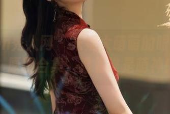 Xiuren秀人网 - 米妮大萌萌的眼镜挑战：原图合集，看看谁是萌神！
