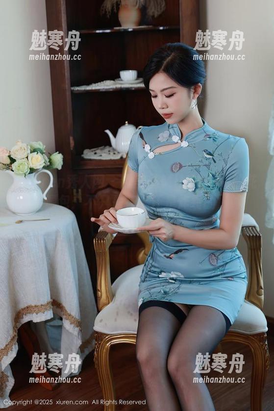 Xiuren秀人网 - 糯美子MINIbabe的花嫁资源包：不只是花，还是炸裂的“嫁”爱！