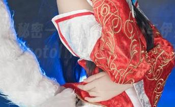 比基尼的秘密——Yuna(윤아)与伊芙琳的SAINTPhotolife原图揭秘，要不要紧？