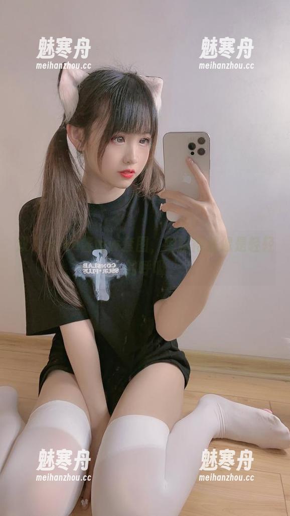 miko酱ww 双人miko酱ww套图,细腻得就像是轻轻的呼吸