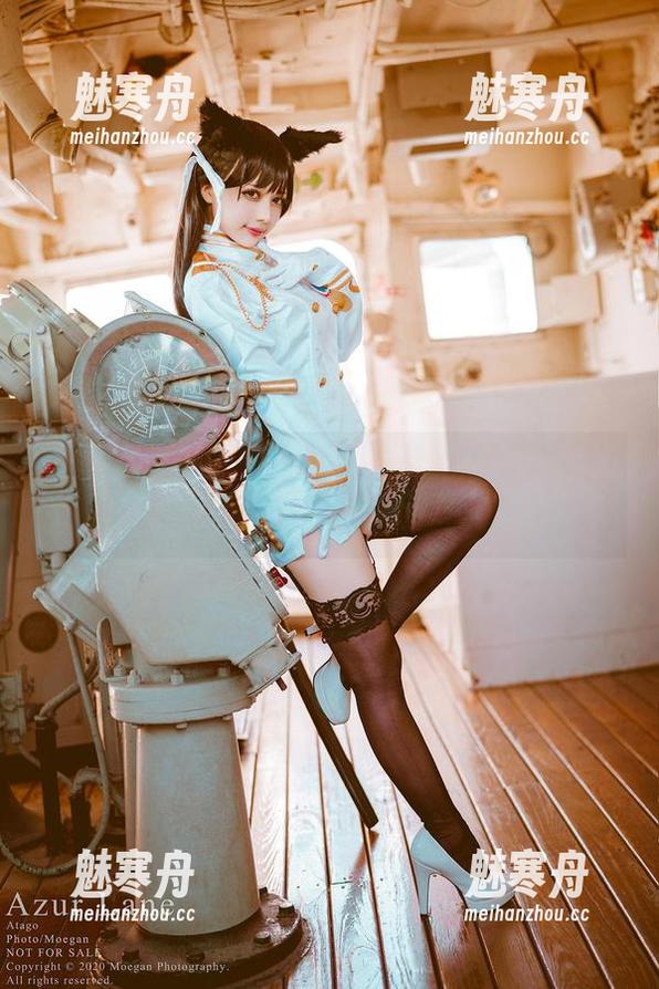 rinka冲田凛花的写真里有种让人心跳加速的可爱，看看就上瘾！