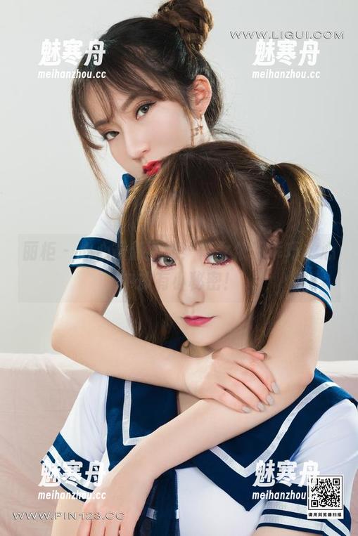 丽柜 - 心心最新图册：修女依旧乖巧，心中却有小秘密！