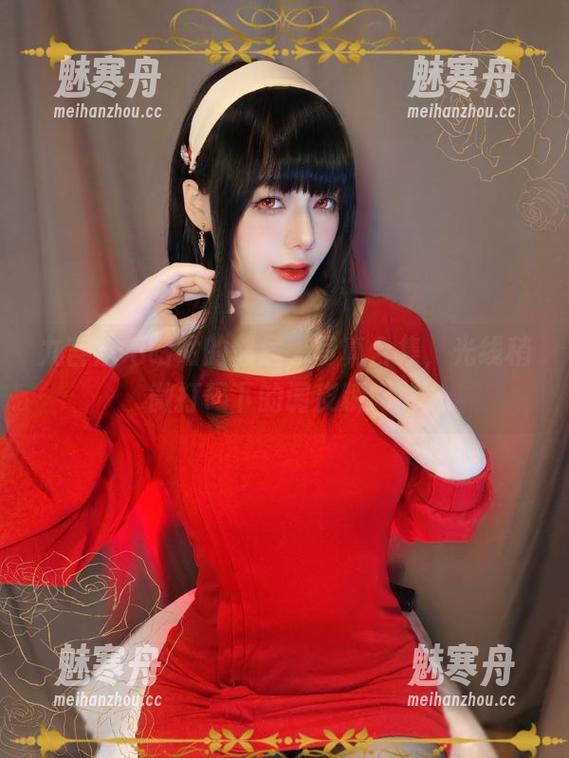 九言从不咕咕的邻居，写真合集，光线稍微打码下的调皮瞬间。