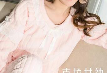 克拉女神 - 钟淇和她的圣诞幻想，高清写真：如梦似幻，像个调皮的孩子