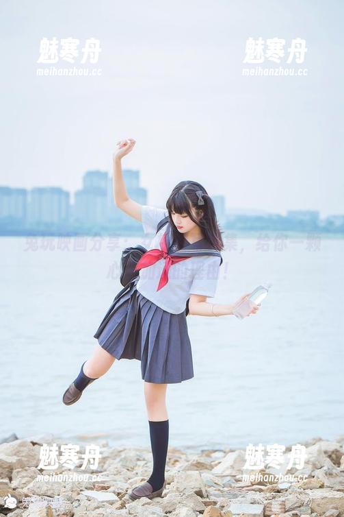 兔玩映画分享：女枪的写真集，给你一颗心脏加速的理由！