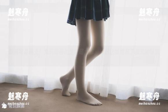 兔玩映画 最新写真曝光!兔玩映画的圣诞萌女郎,竟然让我想起了初恋的味道。