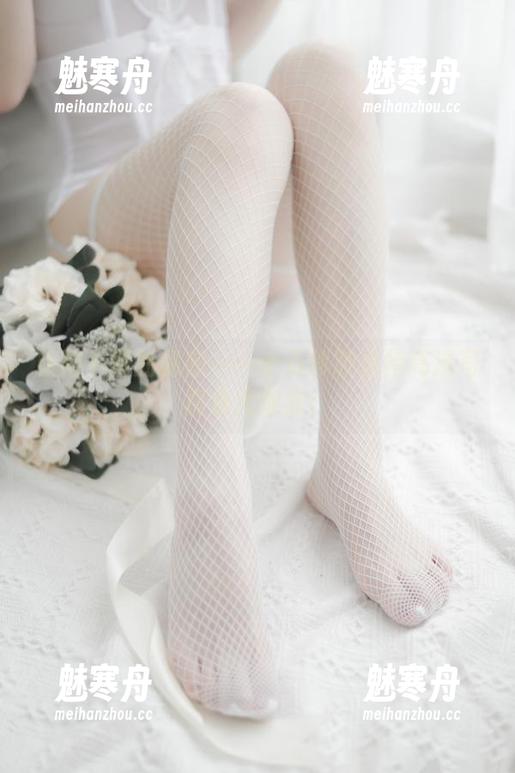 十万珍吱伏特 旗袍下面的秘密——十万珍吱伏特高清写真集大放送!