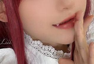 精选图集：发条少女yoki红裙加持，有种说不出的甜！