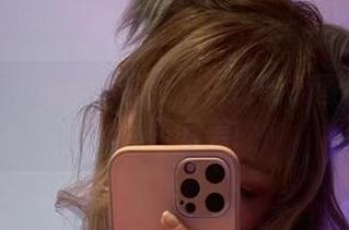 你见过啾小妍的高清金发芭比吗？图册里的光线简直完美！