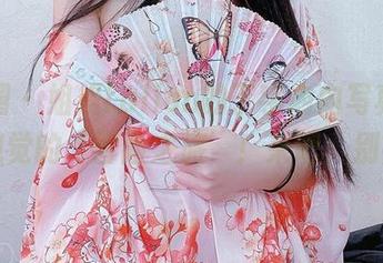 微密圈 - 姐姐Lalion的丁字内内写真，一场视觉的‘冒险之旅’！来吧，别害羞