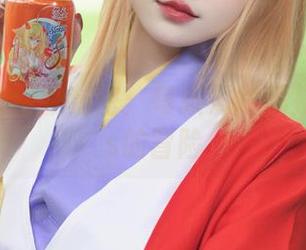 戚顾儿的厨娘秘密：每张照片都是一场cos的冒险