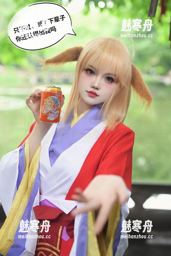 戚顾儿的厨娘秘密：每张照片都是一场cos的冒险