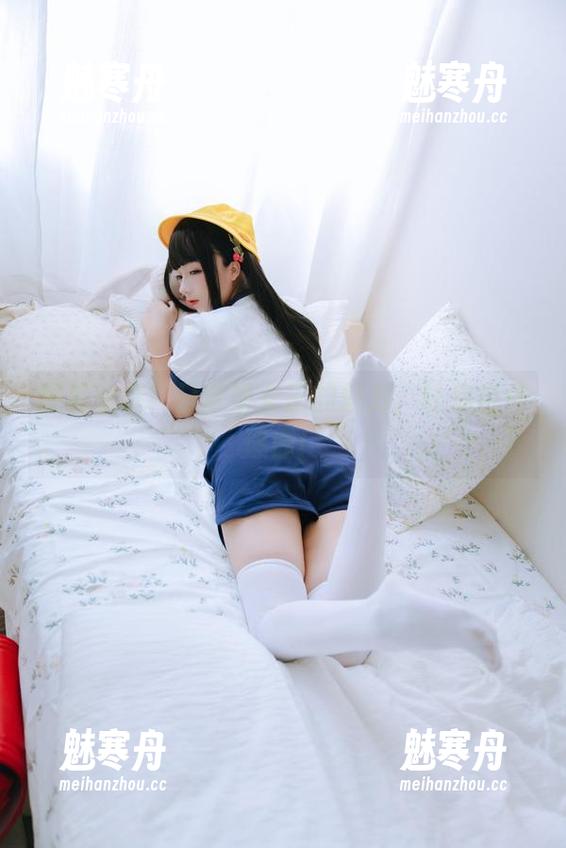 日奈娇 图包来袭!日奈娇女王的魅力,让你自信爆棚!