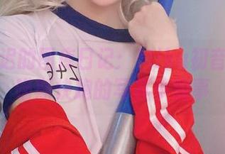 星之迟迟的图库日记：Miku初音未来和喵斯快跑的写真小故事