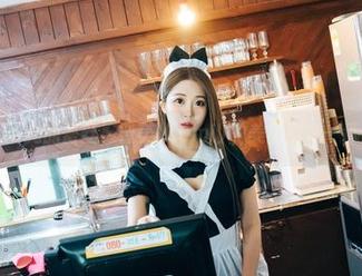 透过无圣光的蕾丝，普美(bomi)的美图别有一番风味。