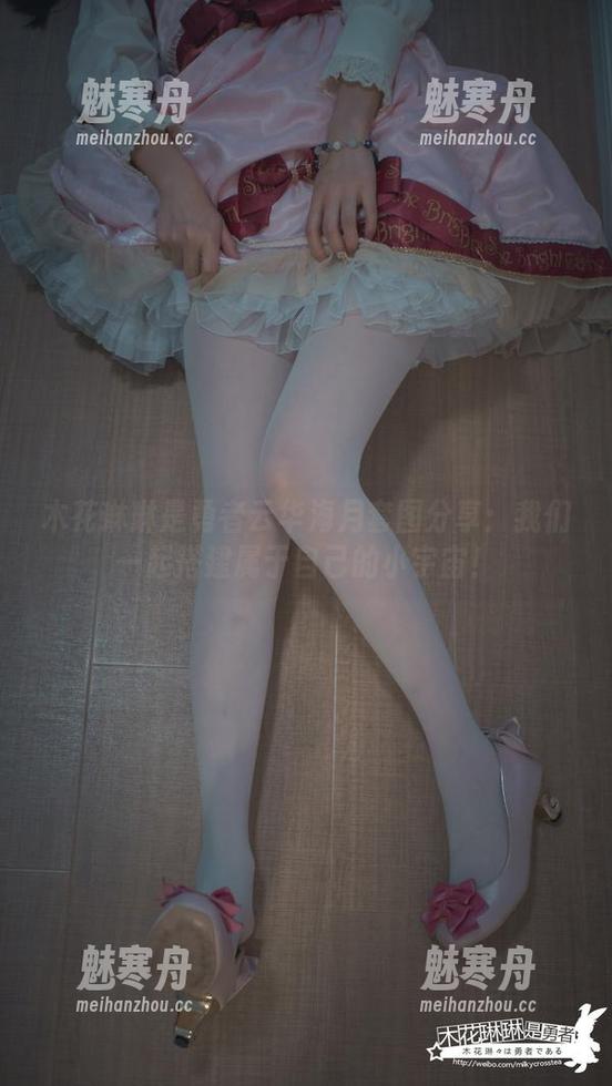 木花琳琳是勇者 木花琳琳是勇者云华海月套图分享:我们一起搭建属于自己的小宇宙!