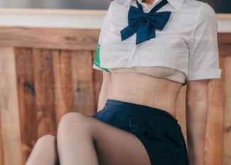 私房杏仁曲奇与女警喜多川海梦：原图曝光，游走在甜蜜与危险之间。