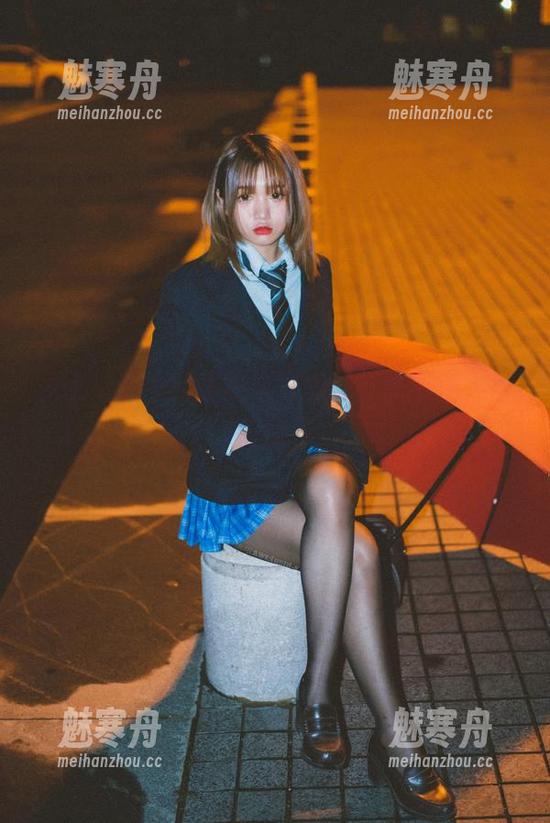 柒柒不可爱 少女记实中的柒柒不可爱:分享不堪入目的图片