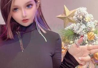 微密圈 - 下载梦露veronica短裤，免费获取她的时尚密码！