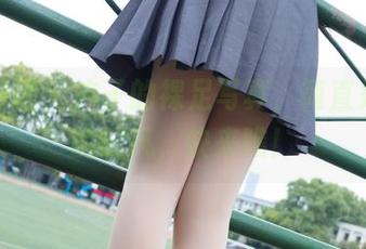 森萝财团 - 卉子的裸足写真，简直是温柔的微风，快来瞧！