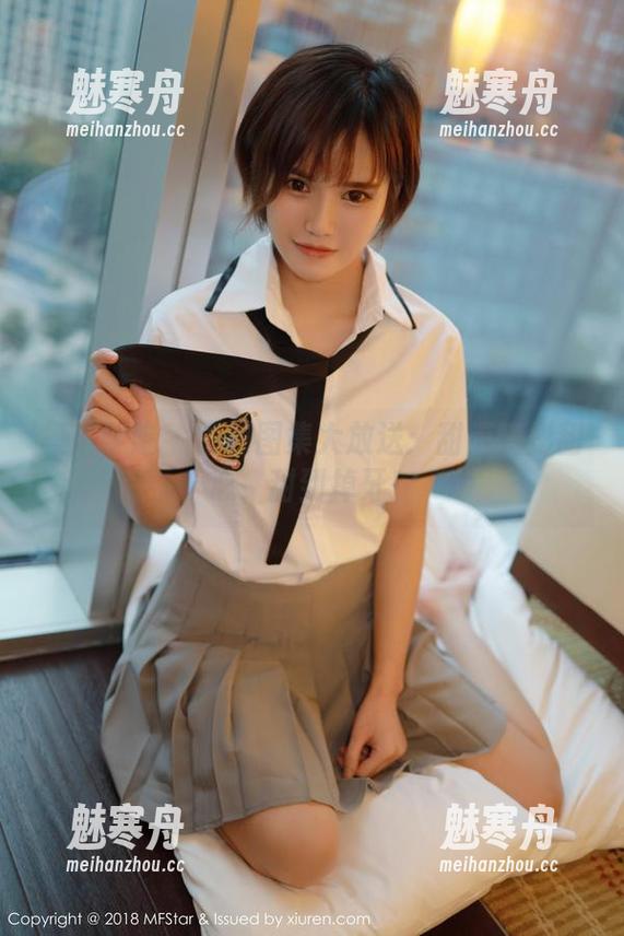 模范学院-甜筒晓彤 模范学院 - 福利图集大放送:甜筒晓彤甜心,甜到掉牙!