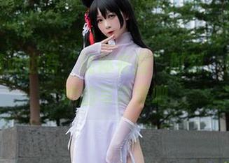 樱落酱w也有“连体衣控”时刻，来看看她的写真集吧