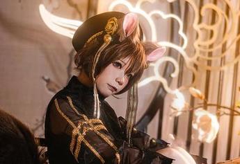 王胖胖u的瑜伽套图：来感受一下这份力与美的结合吧