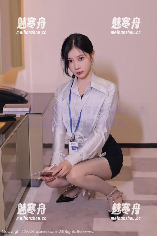 秀人网 - 丹妮Danny带你看裤里丝，免费资源直击心底的那一丝悸动。