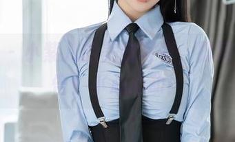 秀人网 - 小紫儿的美腿写真，脚踝高能警告！小心心动！