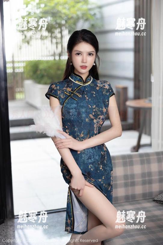 秀人网-小雨baby 秀人网 - 双人模式开启!小雨baby的照片下载后,生活变得更加色彩斑斓。